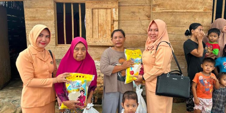 Lapas Kls II A Kotabumi, Dharma Wanita Gelar Bakti Sosial