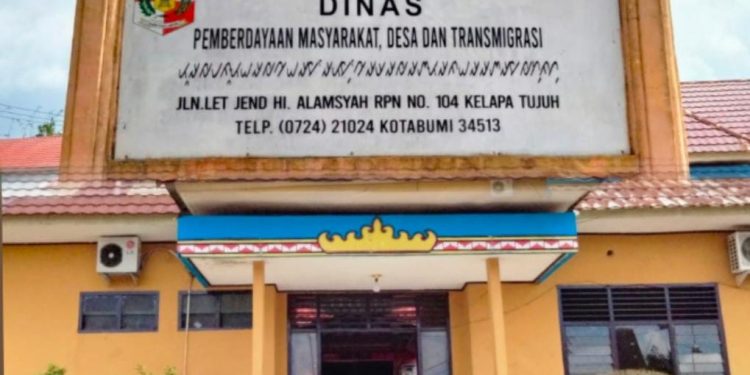 Pegawai Dinas PMDT Lampura Resah,Anggaran Kegiatan Perbidang Dipotong 10 Persen Bendahara Ngeles!!!