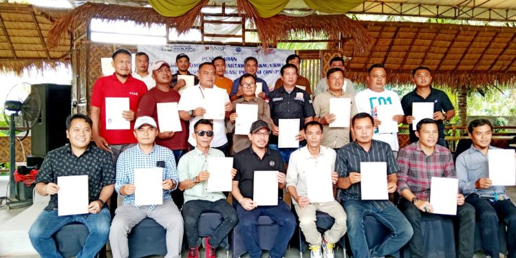 25 Jurnalis Lampung Menerima Sertifikat Kompetensi Wartawan Dari BNSP