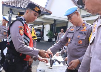 Polres Lampura Gelar Audit dan Pemeriksaan Senpi, Pastikan Profesionalisme Personel