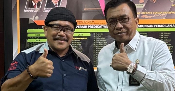 “BBM NAIK LAGI” RAKYAT BISA GILA TERHIMPIT BEBAN HIDUP YANG BERAT PENGAMATAN DARI PROF DR KH SUTAN NASOMAL SH,MH