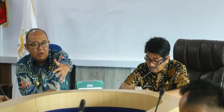 Bupati Lampura Pimpin Rapat Persiapan Kunjungan Gubernur Lampunh Dalam Safari Ramadhan 2025