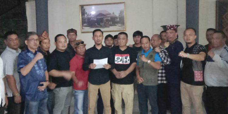 Masyarakat Lampung Bersatu Tuntut Kadafi Dan Rusli Bintang Minta Maaf Secara Terbuka