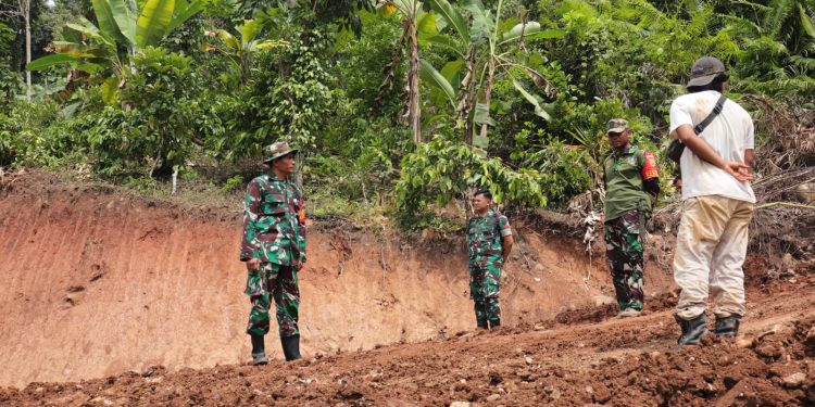 Pastikan Pembangunan Berjalan Optimal, Dansatgas TMMD ke 123 Kodim 0412/LU Tunjau Kembali Sasaran Fisik