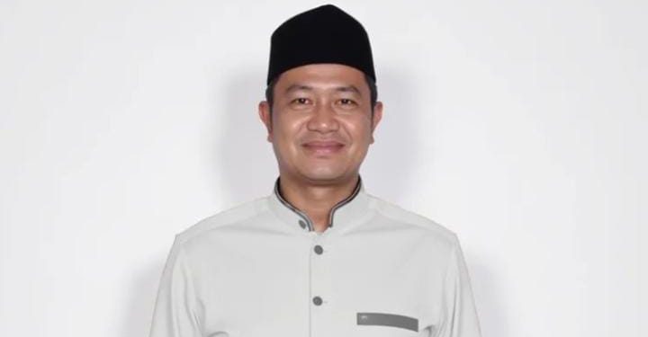Kyai Hamidi : ” Sejumlah Tokoh Masyarakat dan Purna Bhakti ASN Bergabung Ke PAN “