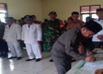 Jabatan Peratin  Pekon Way Tias Diserah-terimakan