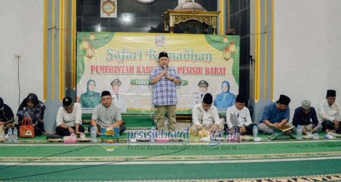 Wabup Pesibar Pimpin Langsung Safari Ramadhan