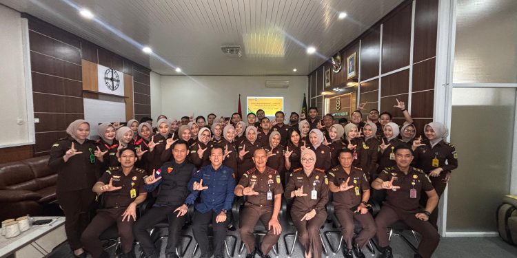 Wakajati Lampung : “Hukum Harus Tajam Keatas, Humanis Kebawah”