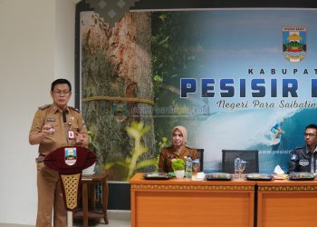 Sekda Pesibar Membuka Secara Resmi Kegiatan Kepemimpinan Kepemudaan